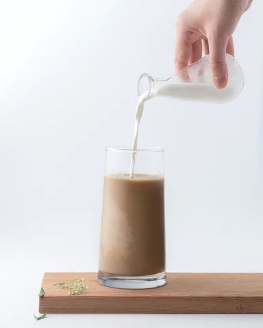 Spiced Christmas Nut Mylk
