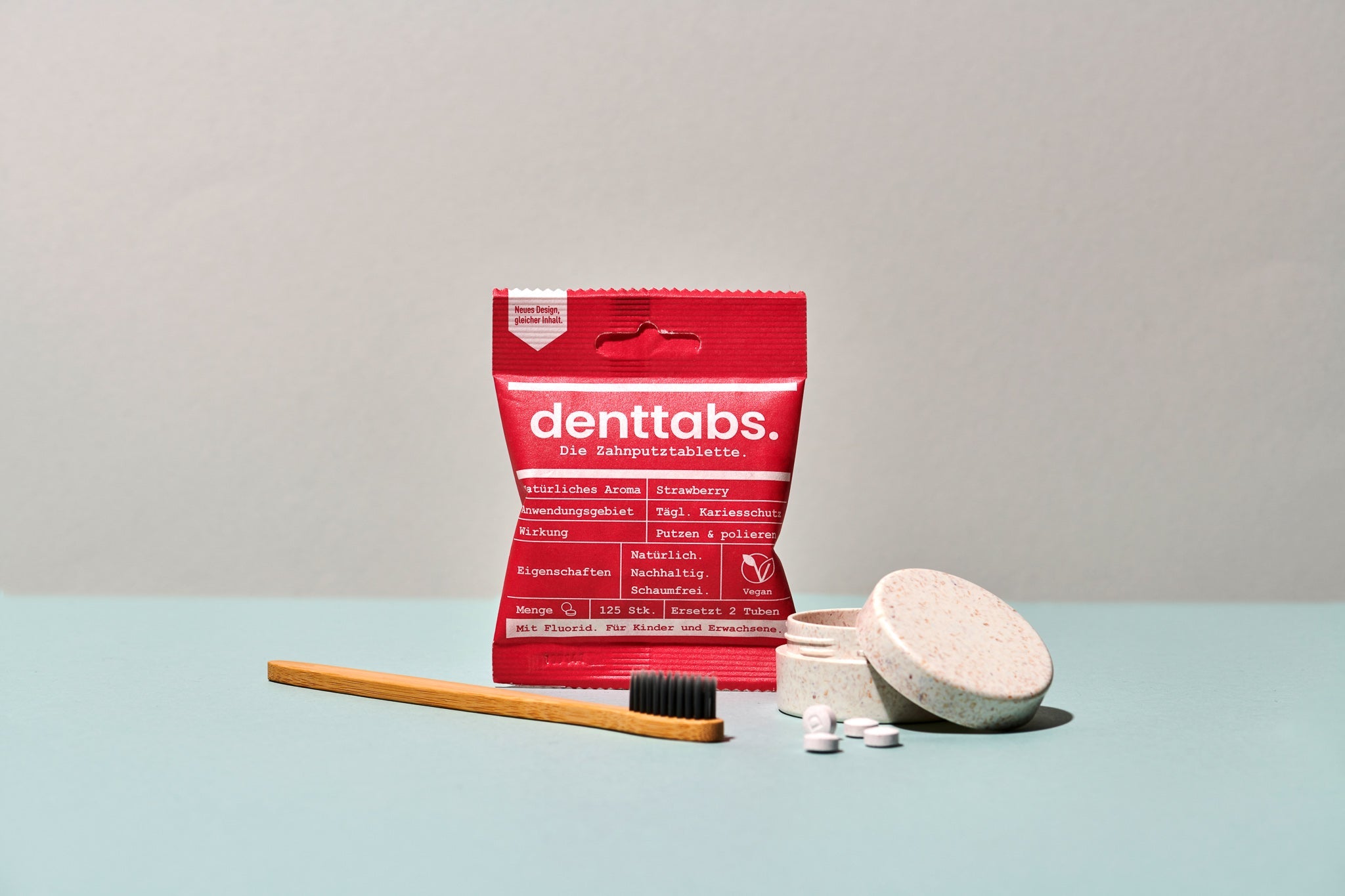 Denttabs Toothpaste Tablets - 1 Year - Fluoride - Strawberry